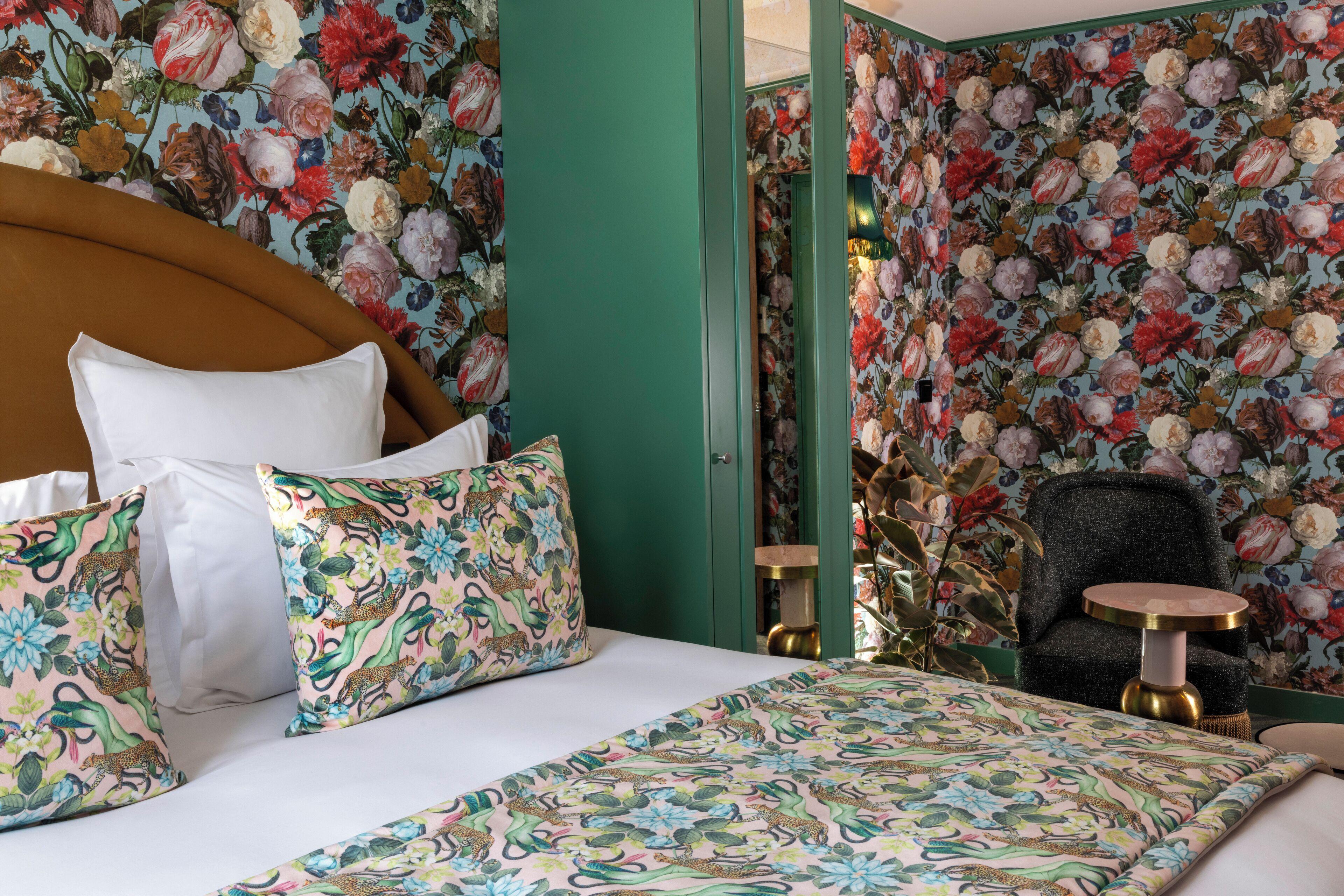 Ginette A La Folie & Hotel 4*